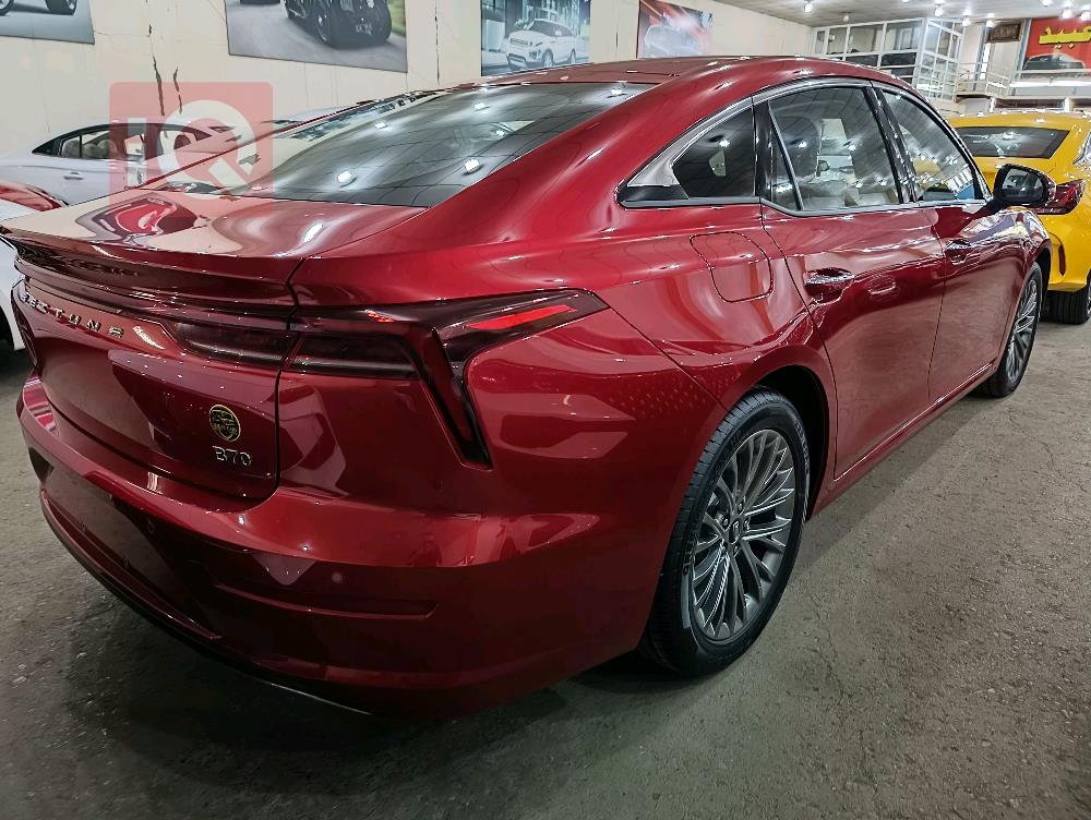 بيستون B70